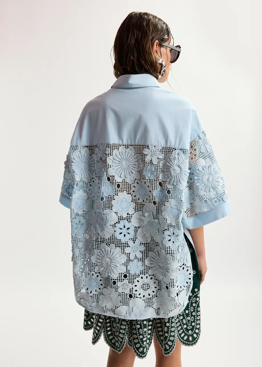 Light blue oversized cotton short-sleeve shirt with lace inserts